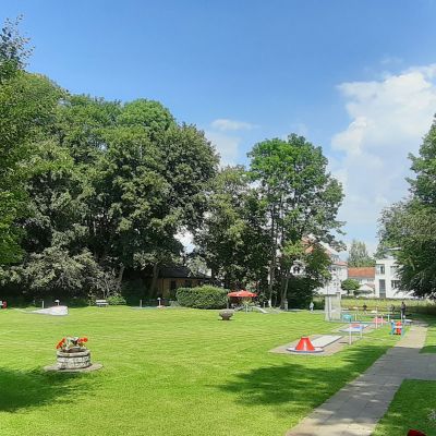 Ruhig gelegener Minigolfplatz in Lübeck - Mini-Golf